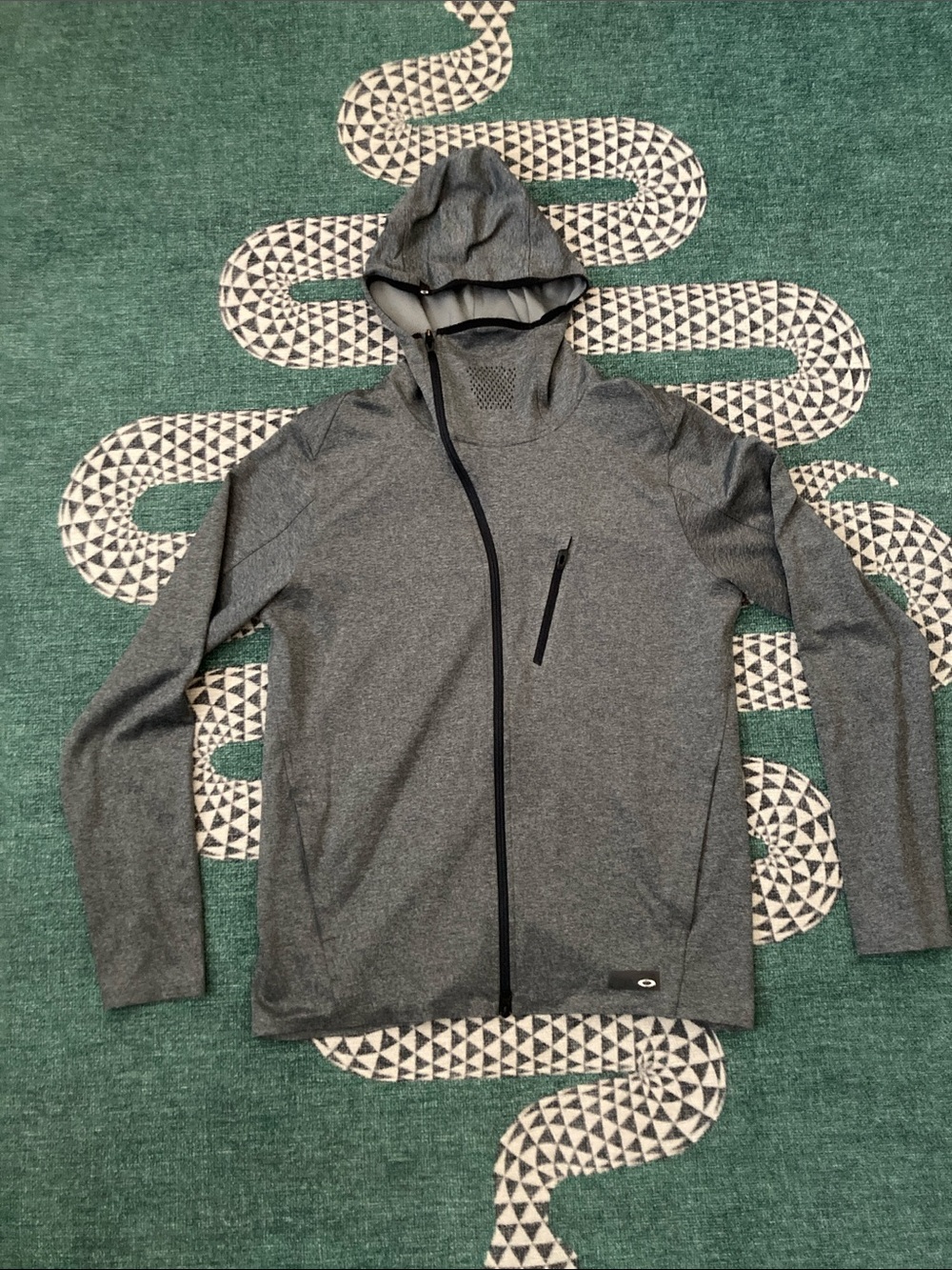 Oakley Jacket Mens Large Gray Asymmetrical Tech Softshell Face Mask Running/Ski